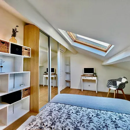 Cannes, A 500 M, Maison Rare * Κάννες
