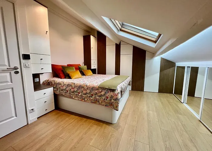 Cannes, A 500 M, Maison Rare Villa Cannes