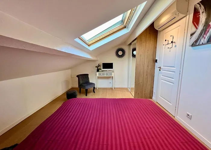 Cannes, A 500 M, Maison Rare Cannes