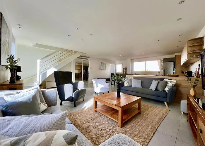 Villa Cannes, A 500 M, Maison Rare Cannes