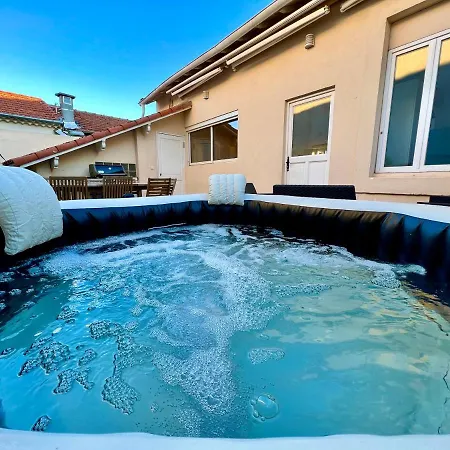 Villa Cannes, à 500 M, Maison Rare Cannes