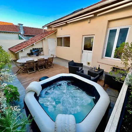 Cannes, A 500 M, Maison Rare * Cannes