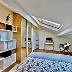 Cannes, à 500 M, Maison Rare * Cannes
